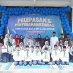 SMP Al-Jihad Ketapang Lepas Siswa Kelas IX dengan Meriah dan Penuh Haru